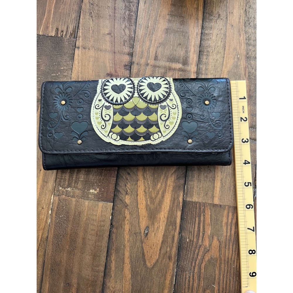 LOUNGEFLY Owl Trifold Wallet Embossed Heart Floral Womens OS Black EXCELLENT